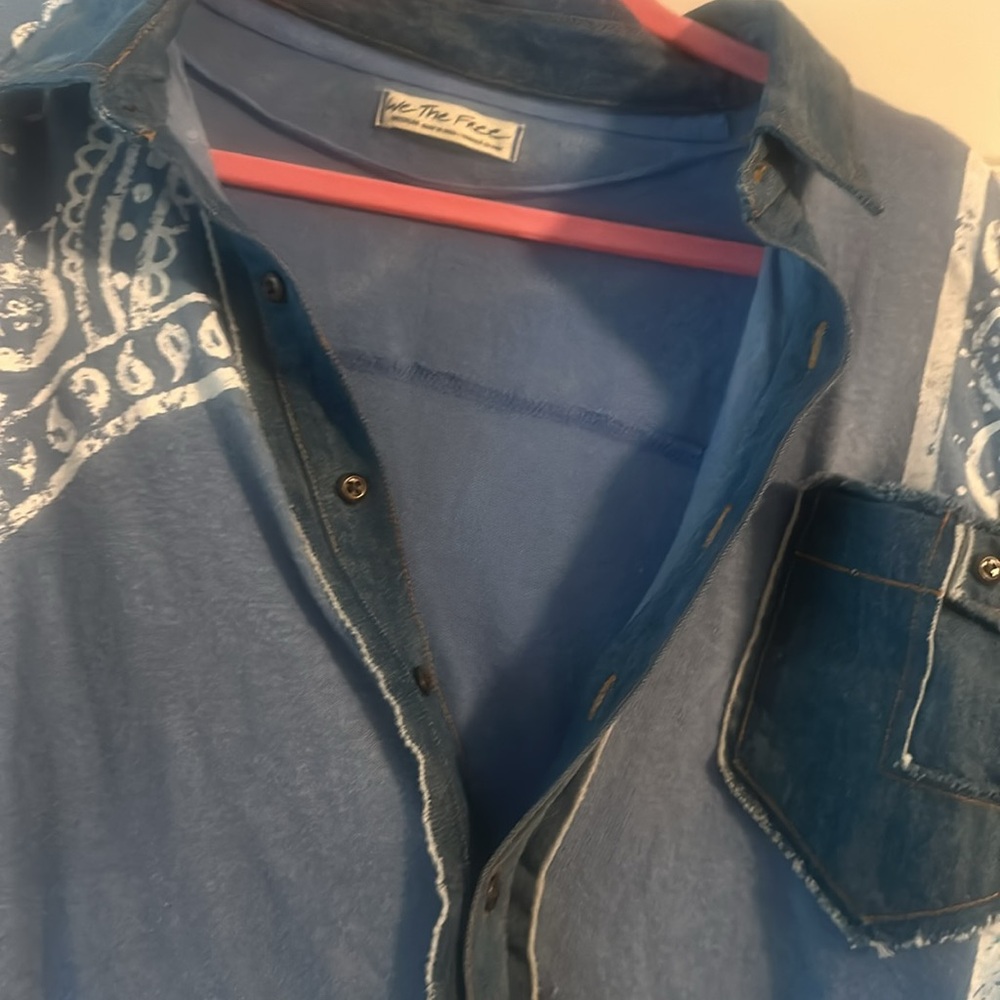 Blue Paisley Women's Top - Picture 3 of 7